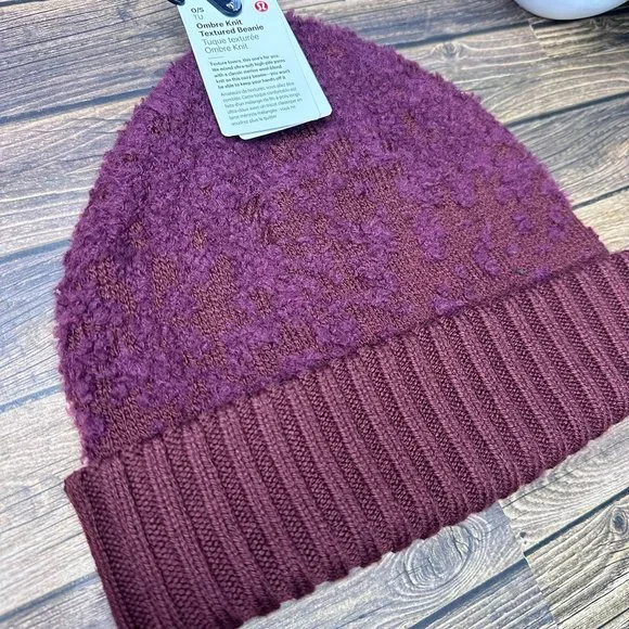NWT Lululemon Ombre Knit Textured Beanie O/S (Red Merlot) - Picture 4 of 13